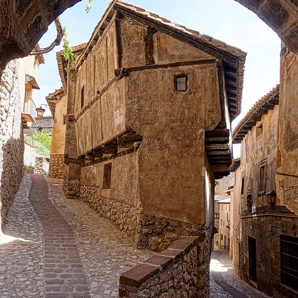 Pueblos más bonitos de España. Albarracin